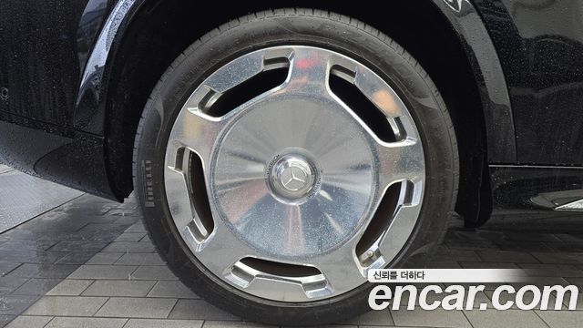 Mercedes-Benz GLS-Class X167 Maybach GLS600 4MATIC Manufakur - фото 4