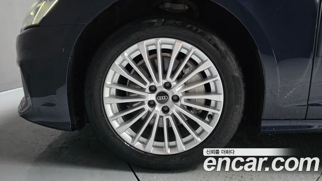 Audi A6 C8 45 TFSI Premium - фото 4
