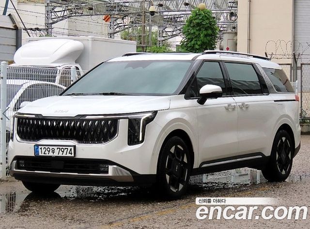 Kia Carnival Новый 4-го поколения HEV 9seater Signature - фото 1