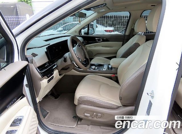 Kia Carnival Новый 4-го поколения HEV 9seater Signature - фото 4