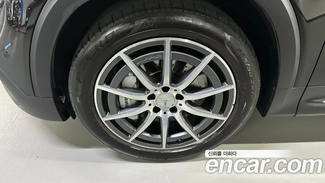 Mercedes-Benz GLB-Class X247 AMG GLB35 4MATIC - фото 4