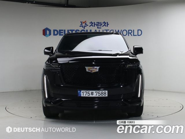 Cadillac Escalade 5-го поколения 6.2 Sports Platinum - фото 2
