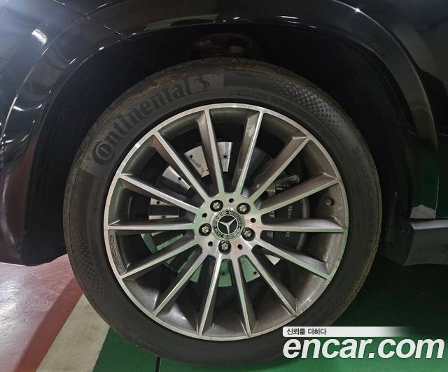 Mercedes-Benz GLE-Class W167 GLE450 4MATIC AMG Line - фото 4