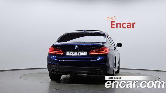 BMW 5 Series G30 530i xDrive M Sport Package Plus - фото 2