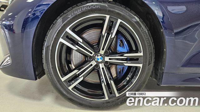 BMW 3 Series G20 320i M Sport - фото 4