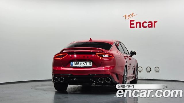 Kia Stinger 2.0 Turbo 2WD Platinum - фото 3