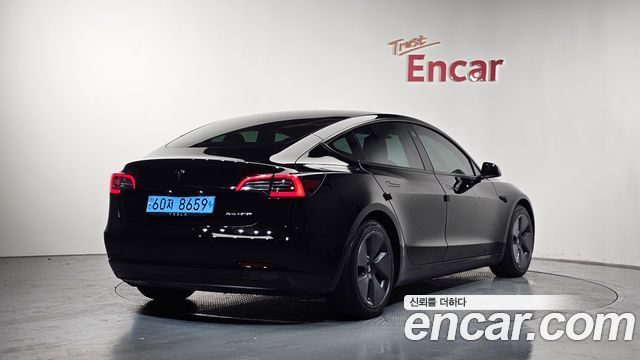 Tesla Model 3 Long Range AWD - фото 1