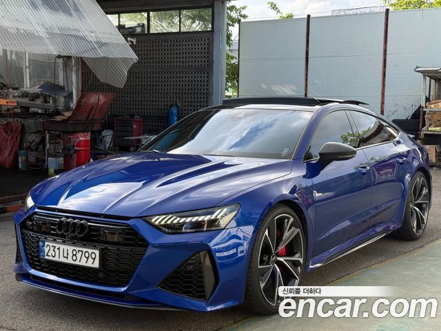 Audi RS7 4.0 TFSI Quattro - фото 1