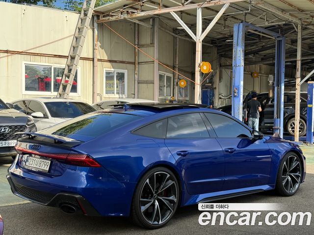 Audi RS7 4.0 TFSI Quattro - фото 3