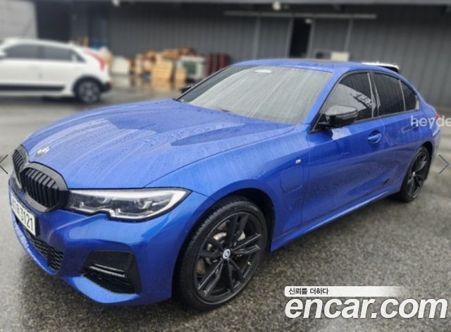 BMW 3 Series G20 330e M Sport - фото 1