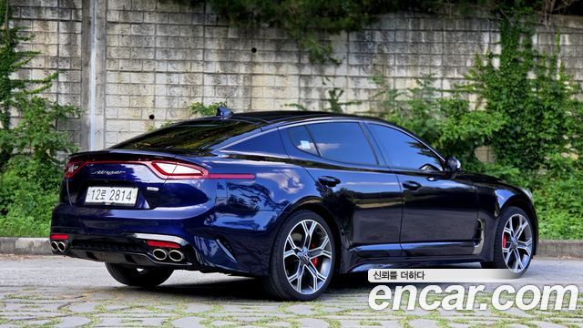 Kia Stinger 2.0 Turbo AWD Platinum - фото 2