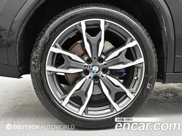 BMW X4 G02 xDrive20i M Sport - фото 4
