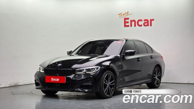 BMW 3 Series G20 330e M Sport - фото 0