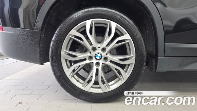 BMW X1 F48 xDrive 18d Joy - фото 4