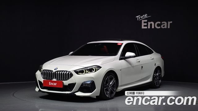 BMW 2 Series Gran Coupe F44 220i M Sports - фото 0