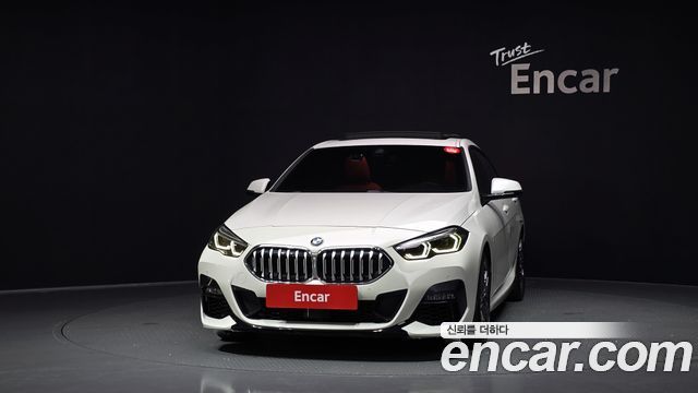 BMW 2 Series Gran Coupe F44 220i M Sports - фото 2