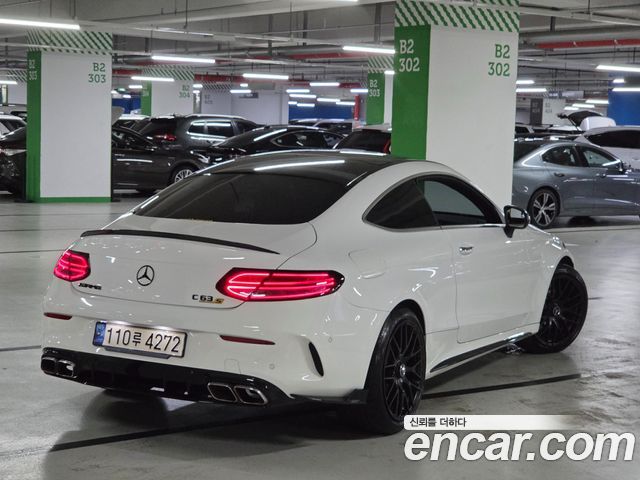 Mercedes-Benz C-Class W205 C63 S AMG Coupe - фото 2
