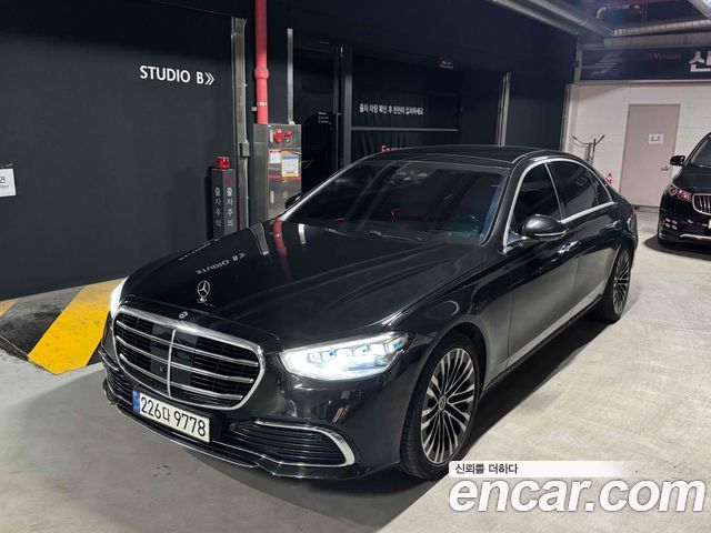 Mercedes-Benz S-Class W223 S580L 4MATIC - фото 1