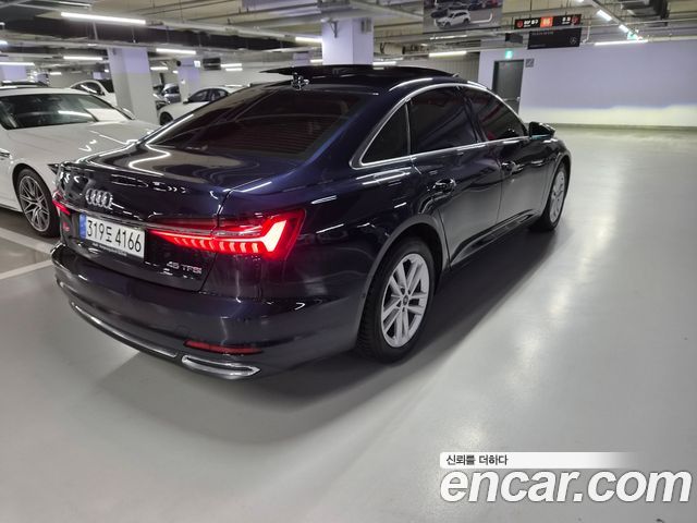 Audi A6 C8 45 TFSI - фото 2