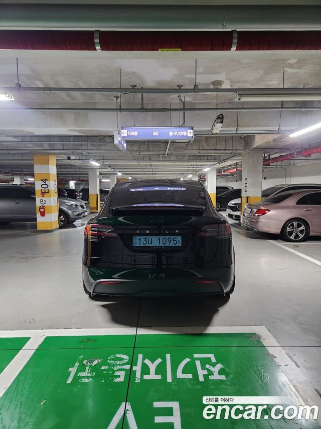Tesla Model X Long Range - фото 1