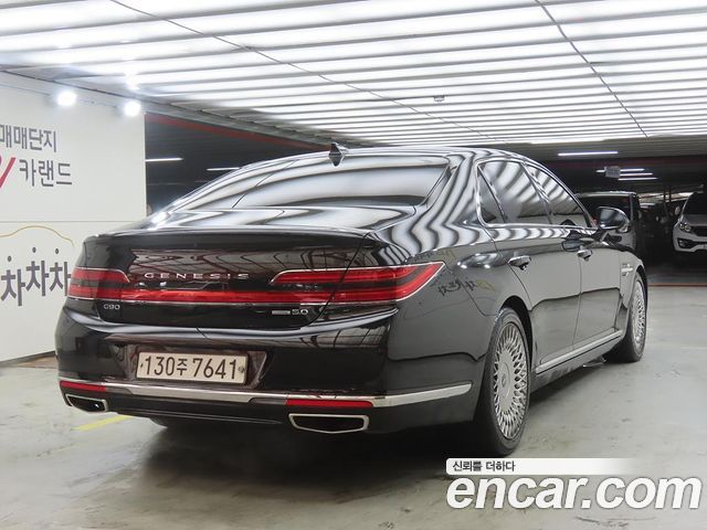 Genesis G90 5.0 AWD Prestige - фото 3