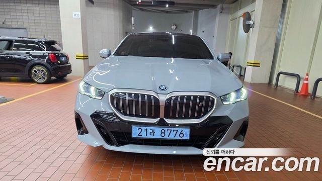 BMW i5 G60 xDrive 40 M Sport - фото 2