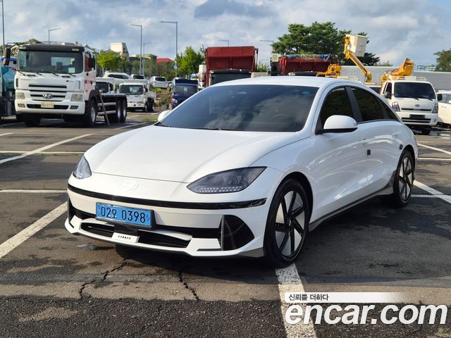 Hyundai Ioniq6 Long Range Exclusive - фото 1