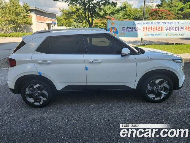 Hyundai Venue 1.6 Flux - фото 3