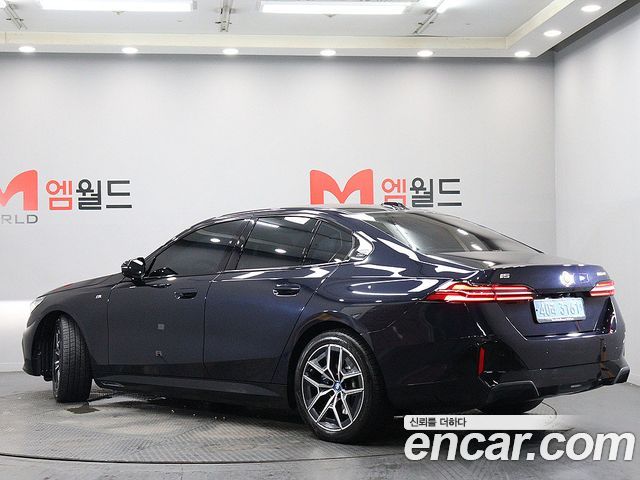 BMW i5 G60 eDrive 40 M Sport - фото 2