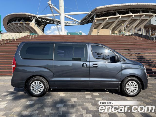 Hyundai Starex Новый Van 5-Seater Smart - фото 3