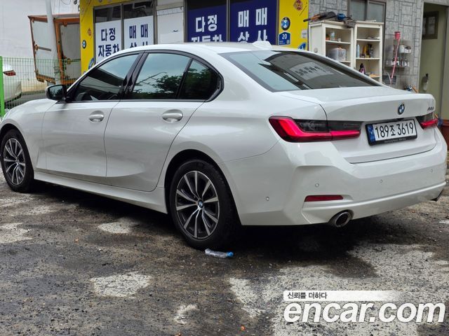 BMW 3 Series G20 320i - фото 1
