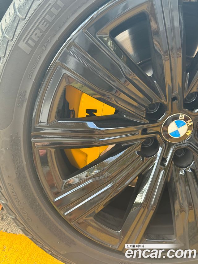 BMW 3 Series G20 330e - фото 2
