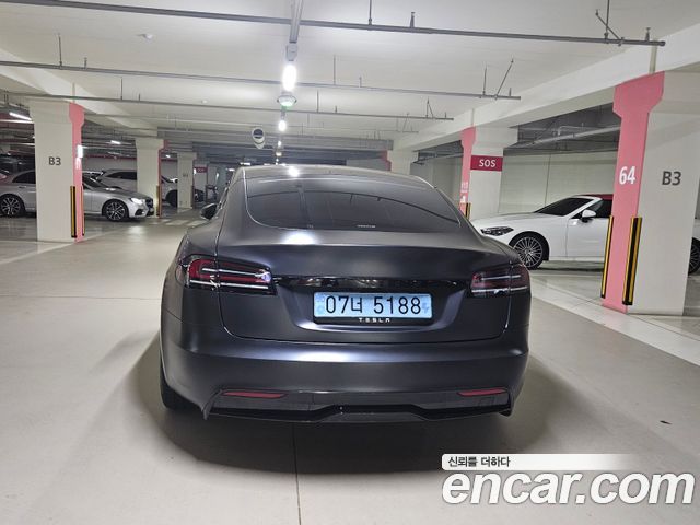 Tesla Model S Long Range - фото 3