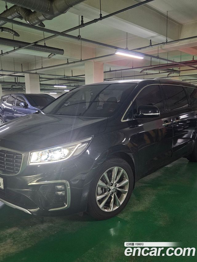 Kia Carnival Новый Gasoline 7-Seater Limousine President - фото 2