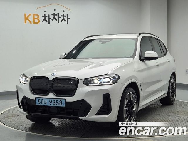 BMW iX3 M Sports - фото 0