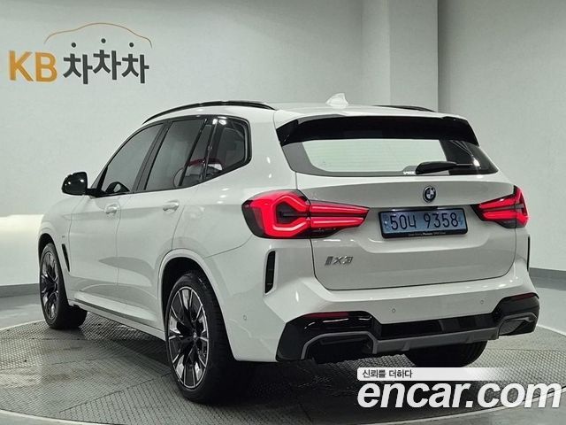 BMW iX3 M Sports - фото 1