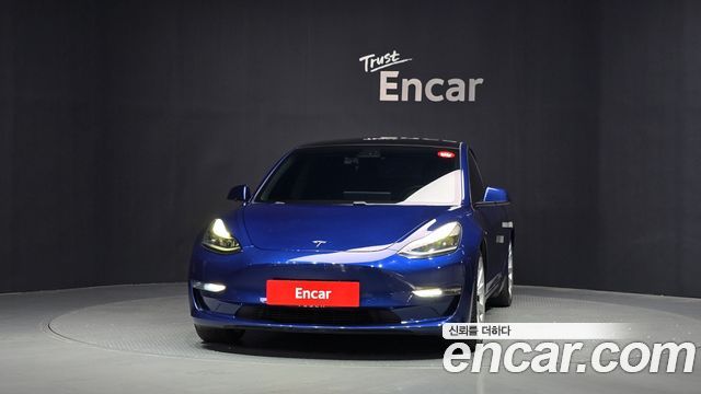 Tesla Model 3 Long Range AWD - фото 2