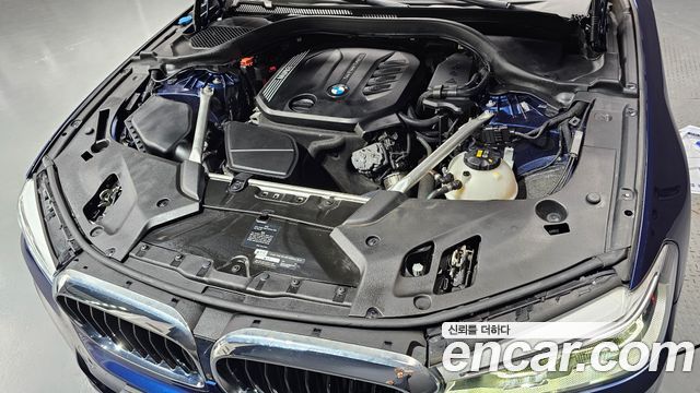 BMW 5 Series G30 520d M Sport Package Plus - фото 4