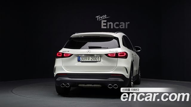 Mercedes-Benz GLA-Class H247 GLA45 AMG 4MATIC+ - фото 3