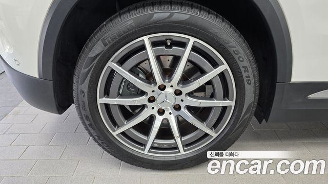 Mercedes-Benz GLA-Class H247 GLA45 AMG 4MATIC+ - фото 4