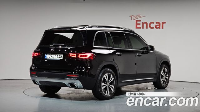 Mercedes-Benz GLB-Class X247 GLB220 - фото 0
