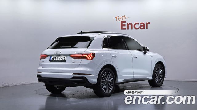 Audi Q3 F3 35 TDI Premium - фото 1