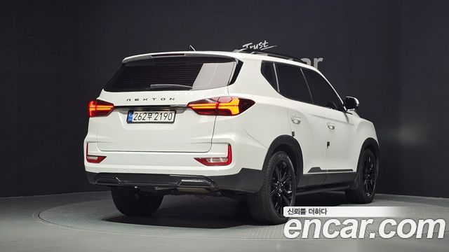 SsangYong Rexton Совершенно новый Diesel 2.2 4WD The Black - фото 1