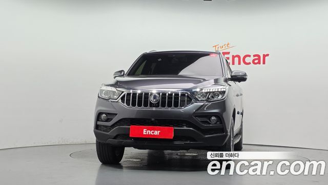 SsangYong Rexton Sports Khan Diesel 2.2 4WD Professional X (5-Link) - фото 2