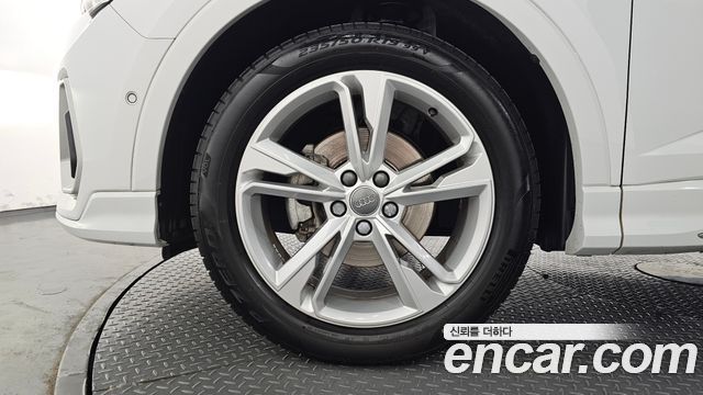 Audi Q3 F3 35 TDI Premium Sportback - фото 4