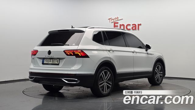 Volkswagen Tiguan Allspace 2.0 TSI Prestige - фото 1