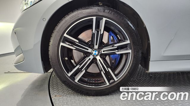 BMW 3 Series G20 320i M Sport - фото 4