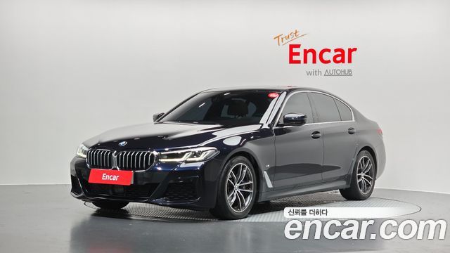 BMW 5 Series G30 520i M Sport - фото 0