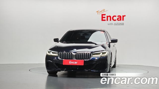 BMW 5 Series G30 520i M Sport - фото 2