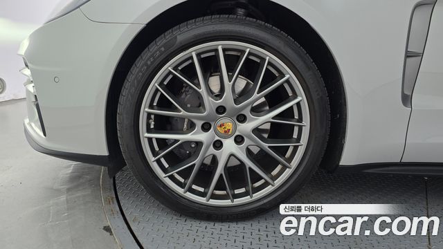 Porsche Panamera 2.9 AWD Platinum Edition - фото 4
